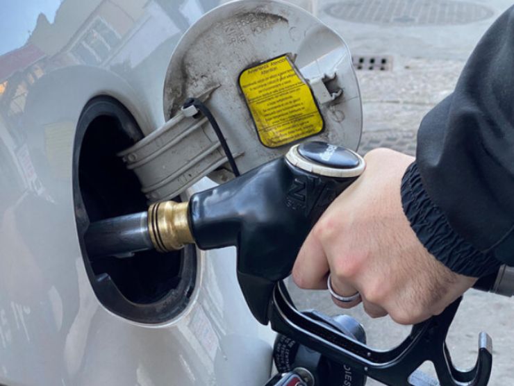 Norme contro i furbetti del carburante