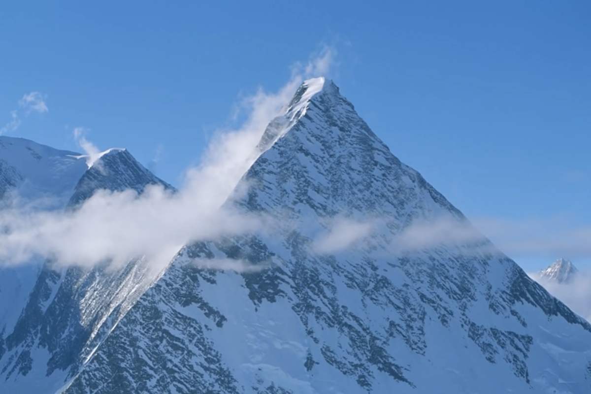 Misteriosa piramide scoperta nel ghiaccio artico, qualcosa di davvero epocale
